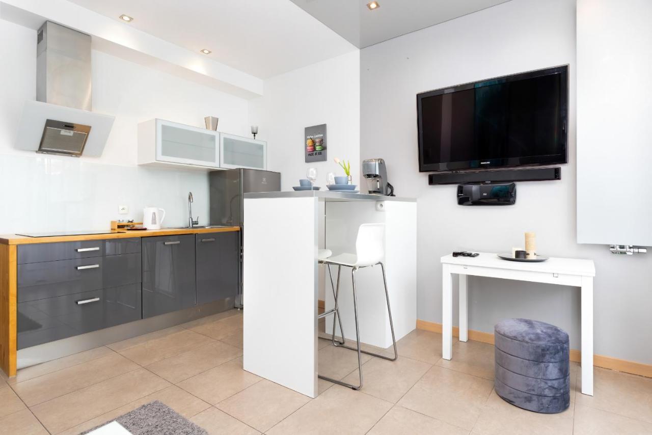 Old Town Neptun Apartments By Noclegi Renters Gdańsk Kültér fotó